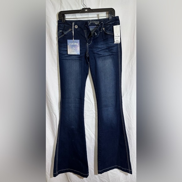True Bliss Denim - True Bliss junior flare jeans. NWT size 7
